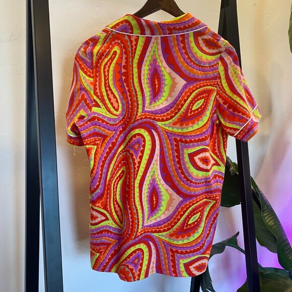 Bright and colorful lightweight pajama top - Picture 7 of 8